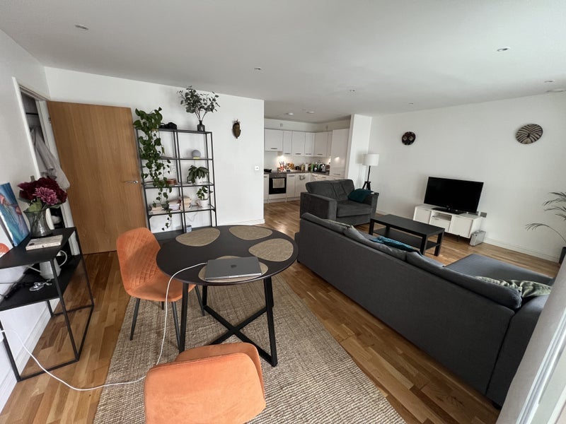 Flat Godfrey Place in Greater London