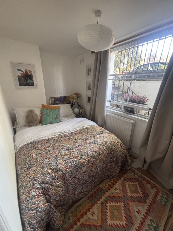Room Cloudesley Square in Greater London