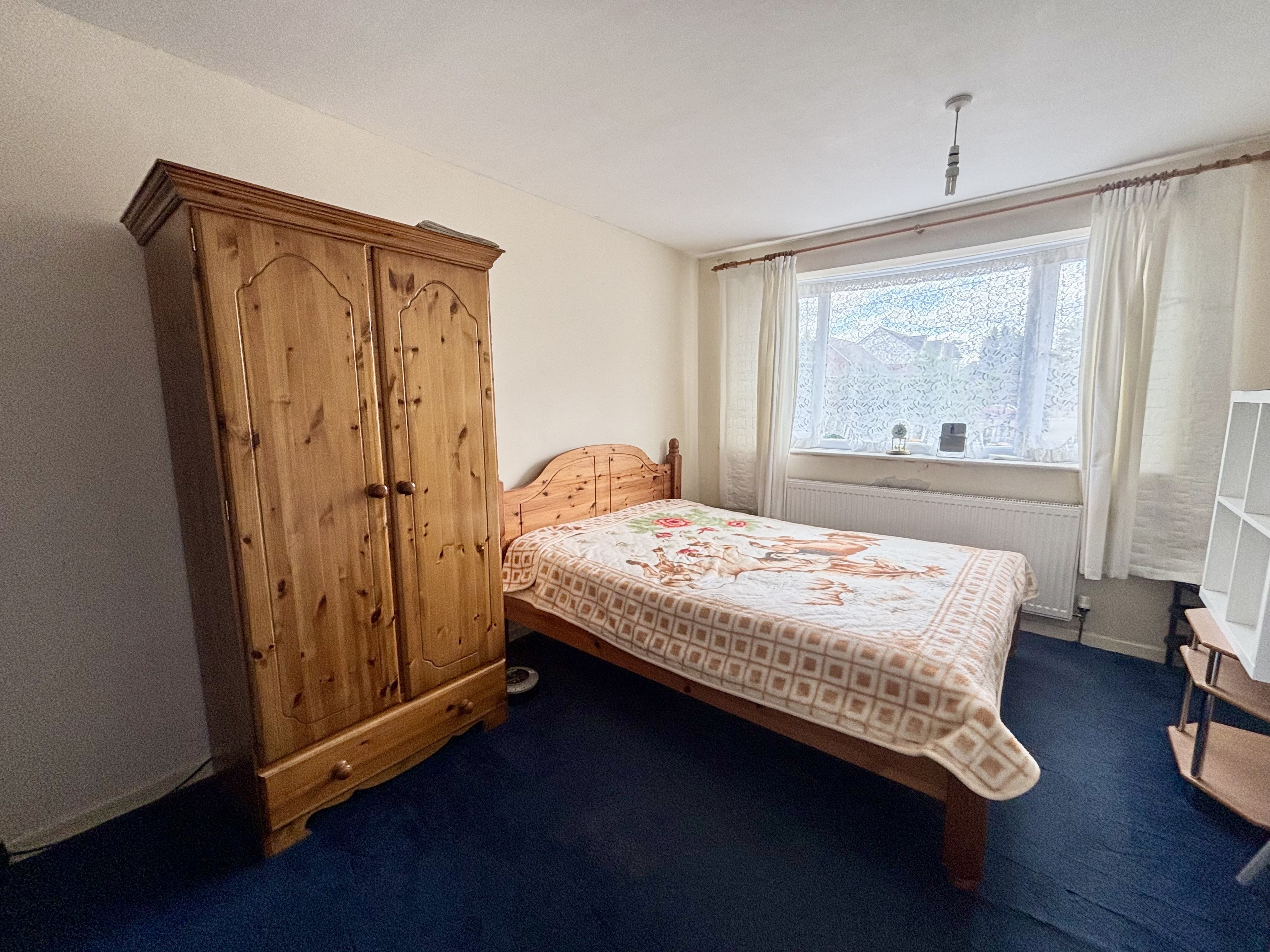 Room Heathside Drive in Birmingham