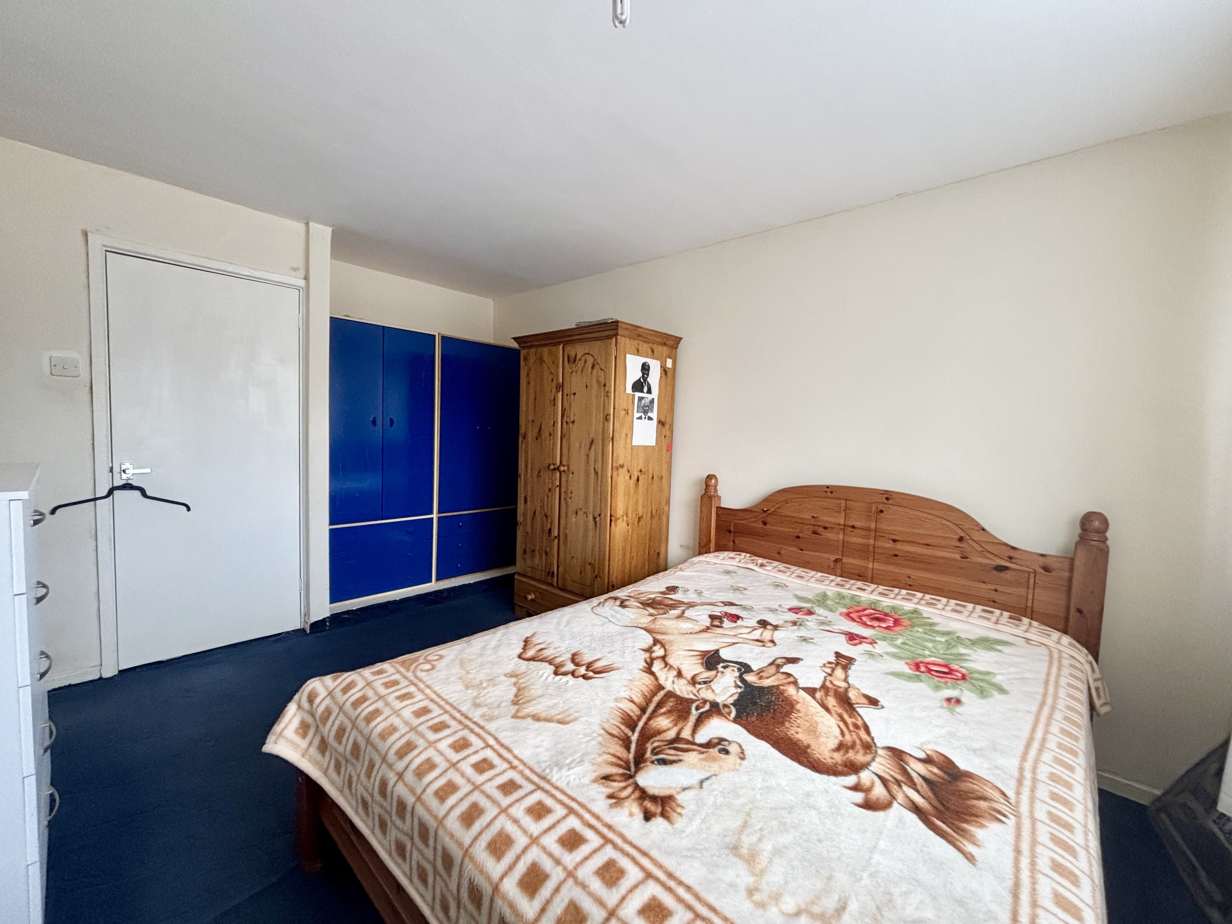 Room Heathside Drive in Birmingham