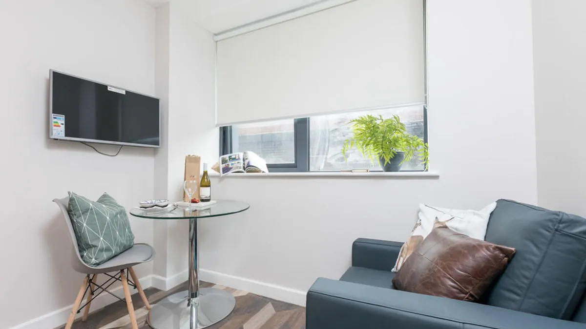 Flat Granby Row in Manchester