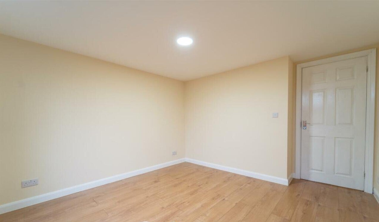 Flat Sansome Road in Metropolitan Borough of Solihull
