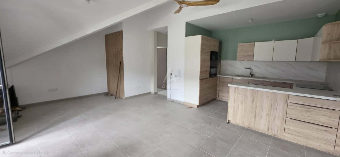 Appartement Place de la Mairie à Gilly-sur-Isère