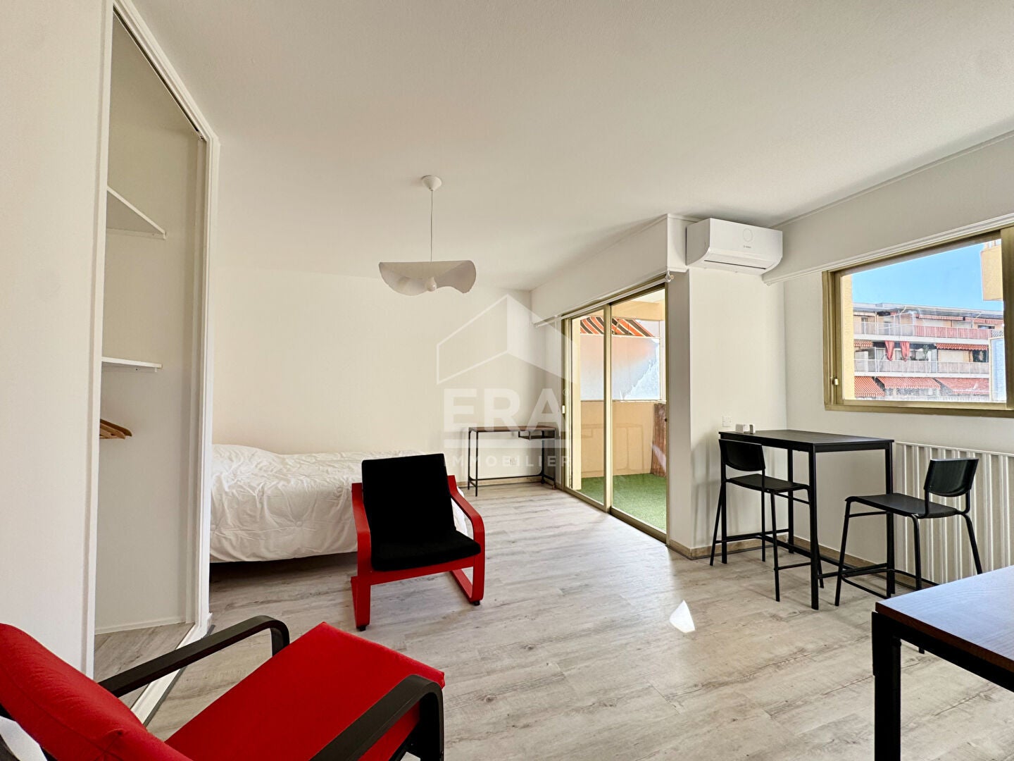 Flat Avenue de la Gaude in Cagnes-sur-Mer