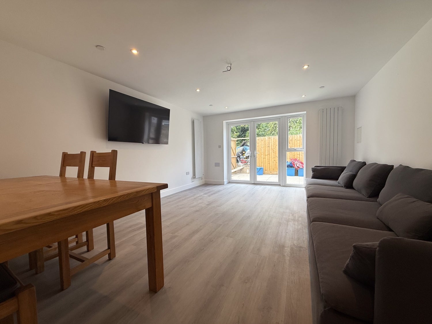 Room Wyeverne Road in Cardiff