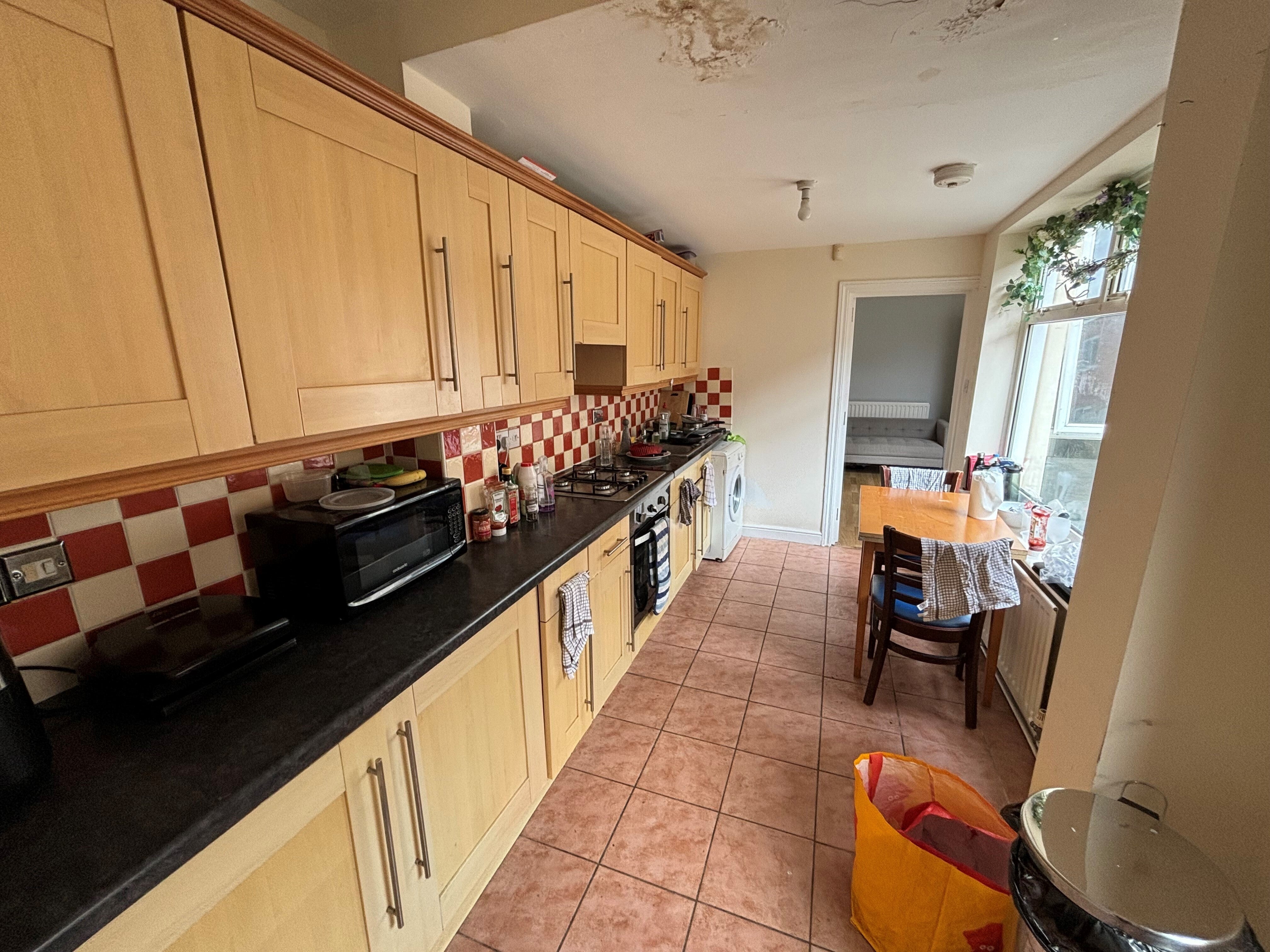 Flat Ancasta Road in Southampton