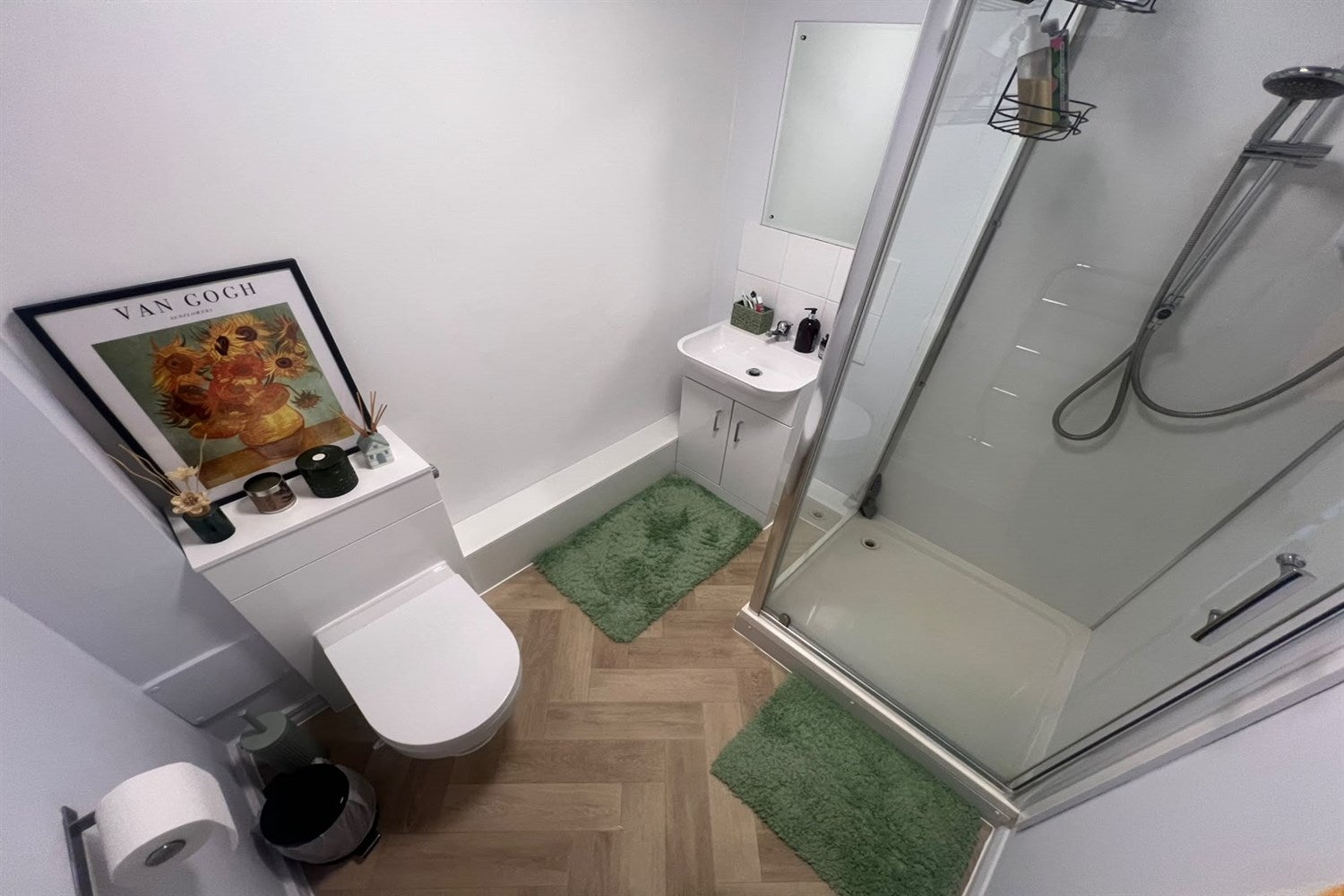 Flat Sandon Close in Rochford