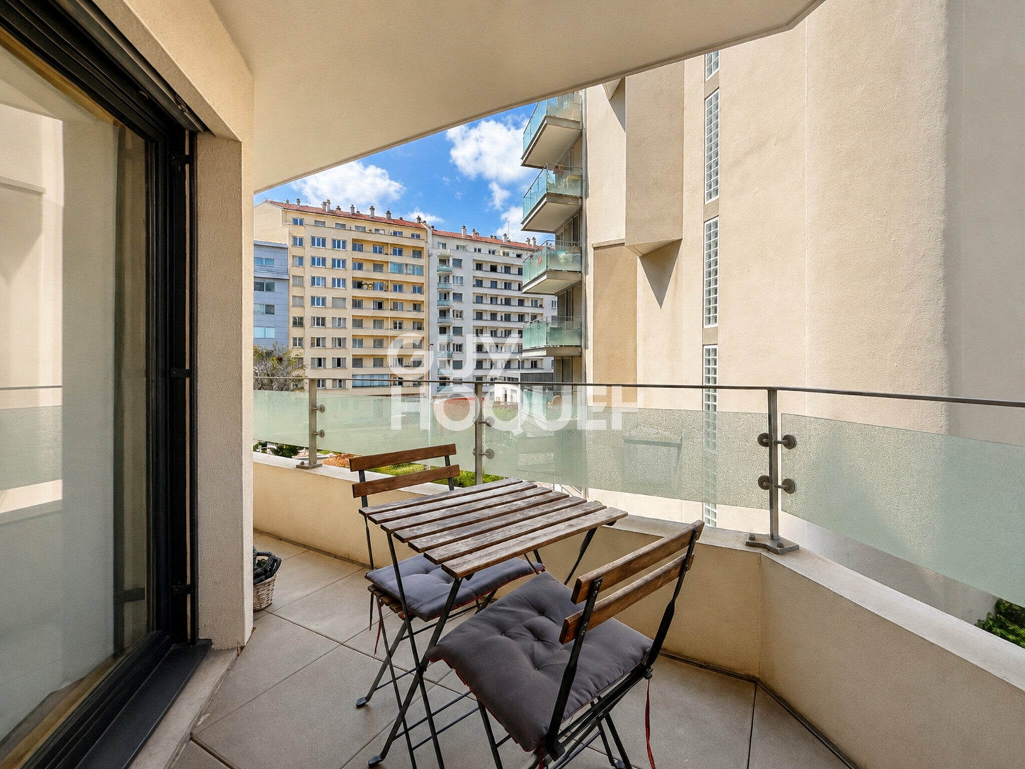 Appartement Avenue Berthelot à Lyon