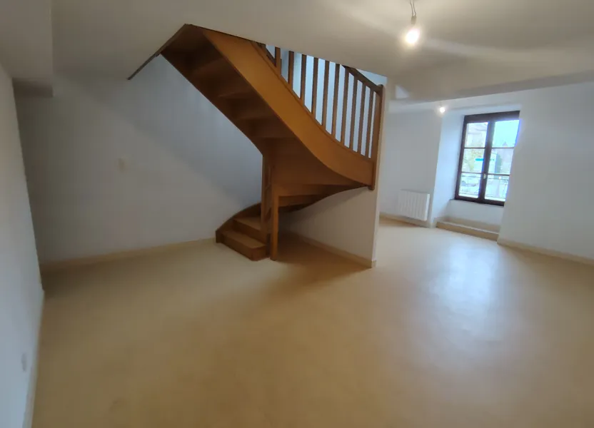 Appartement Place de la Poste à Fursac