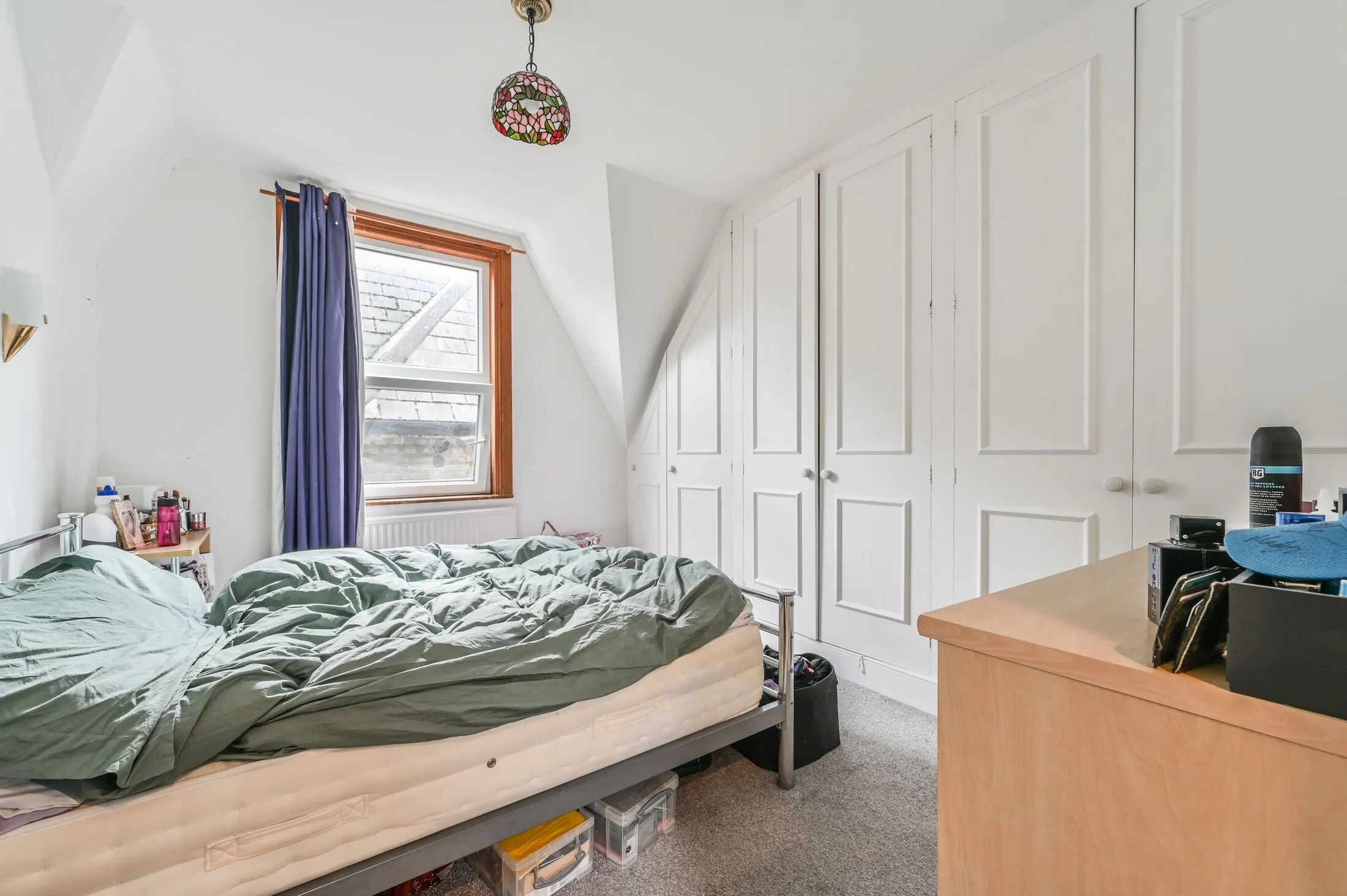 Flat Carminia Road in Greater London