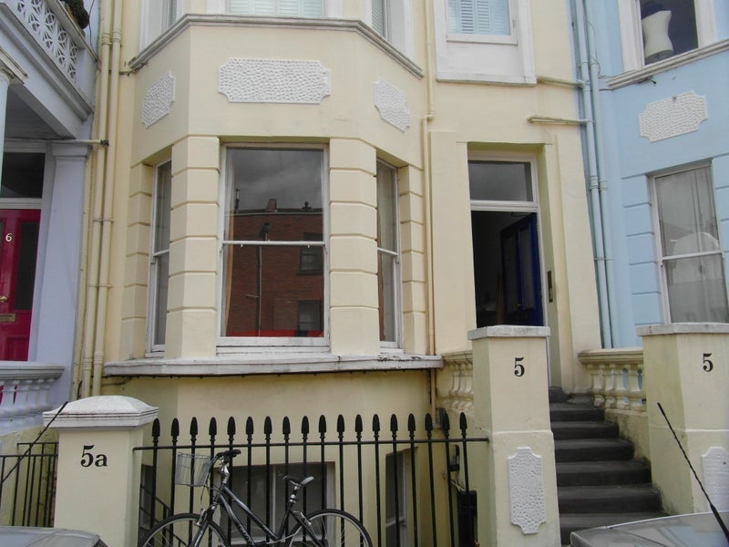 Room Colville Houses in Greater London