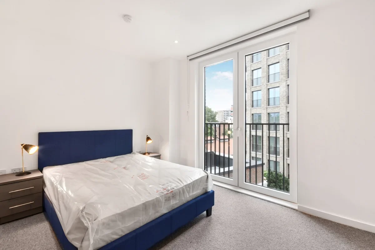 Flat Sidney Street in Greater London