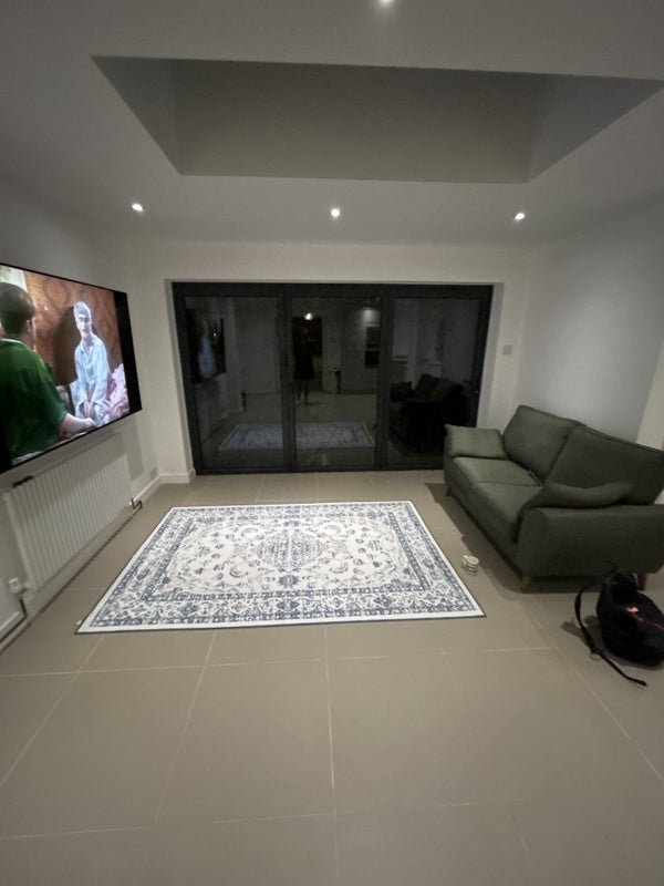 Room Sheepcote Road in Windsor