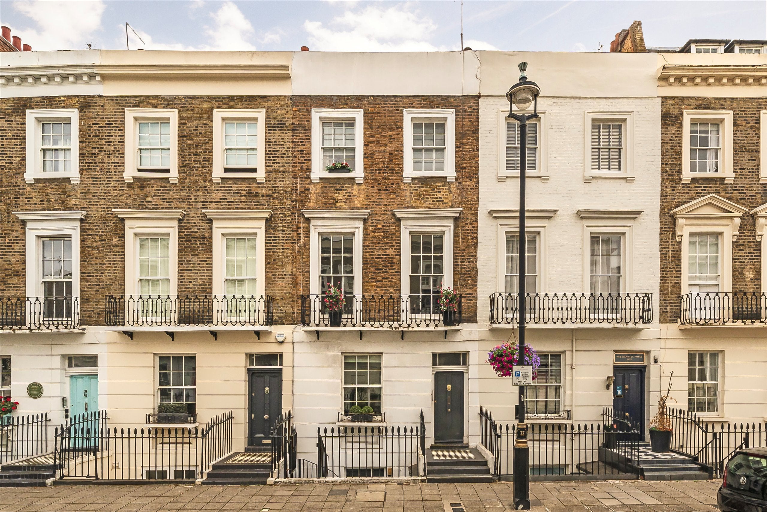 Flat Warwick Way in City of Westminster
