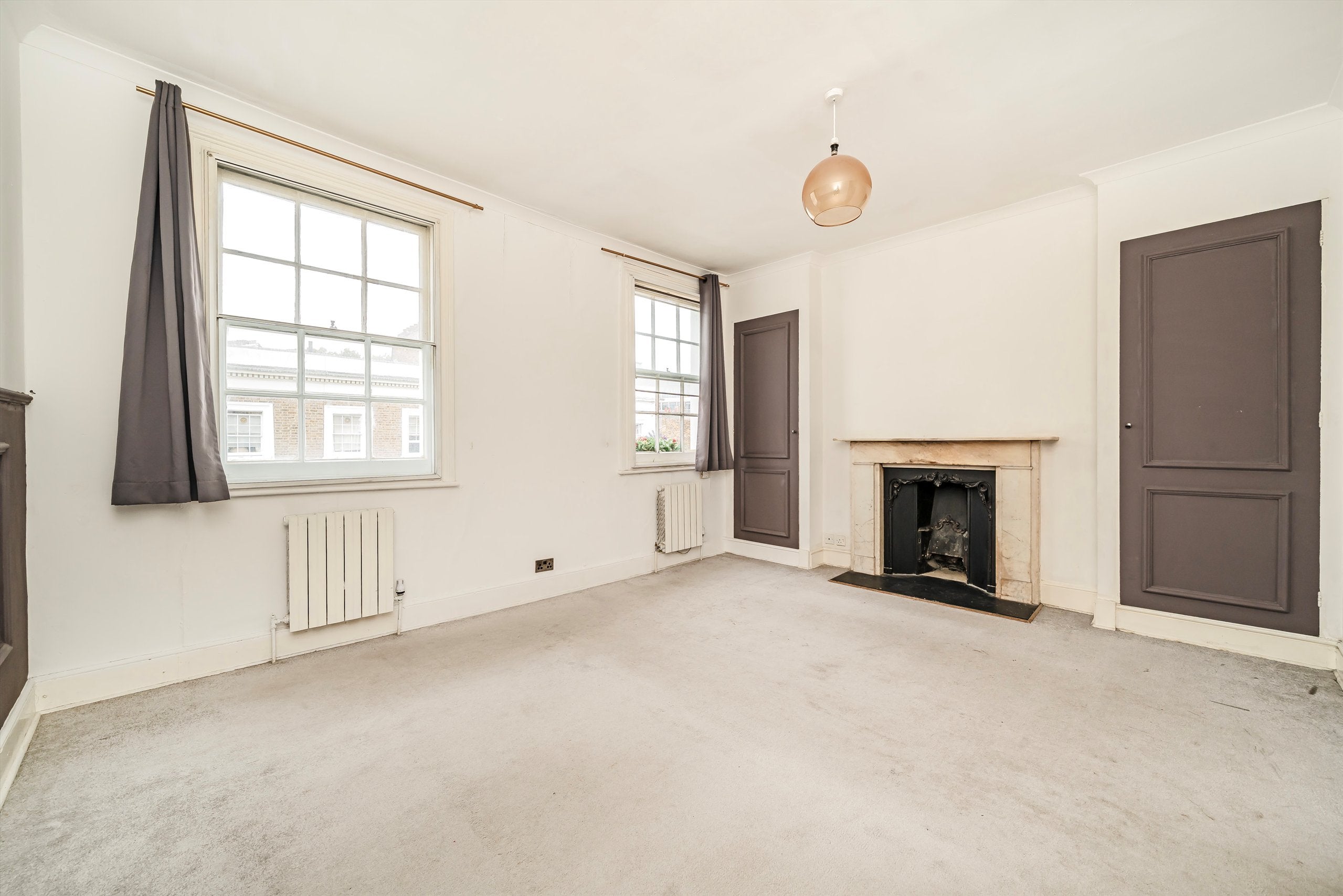 Flat Warwick Way in City of Westminster
