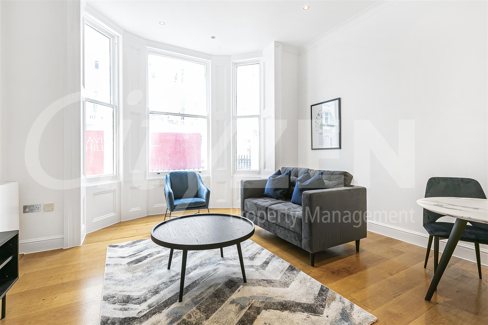 Flat Queensberry Place in Greater London
