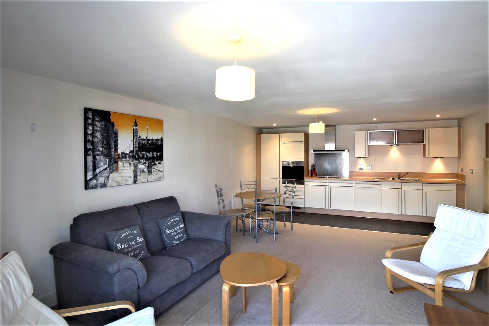 Flat Jupiter Court in Portsmouth