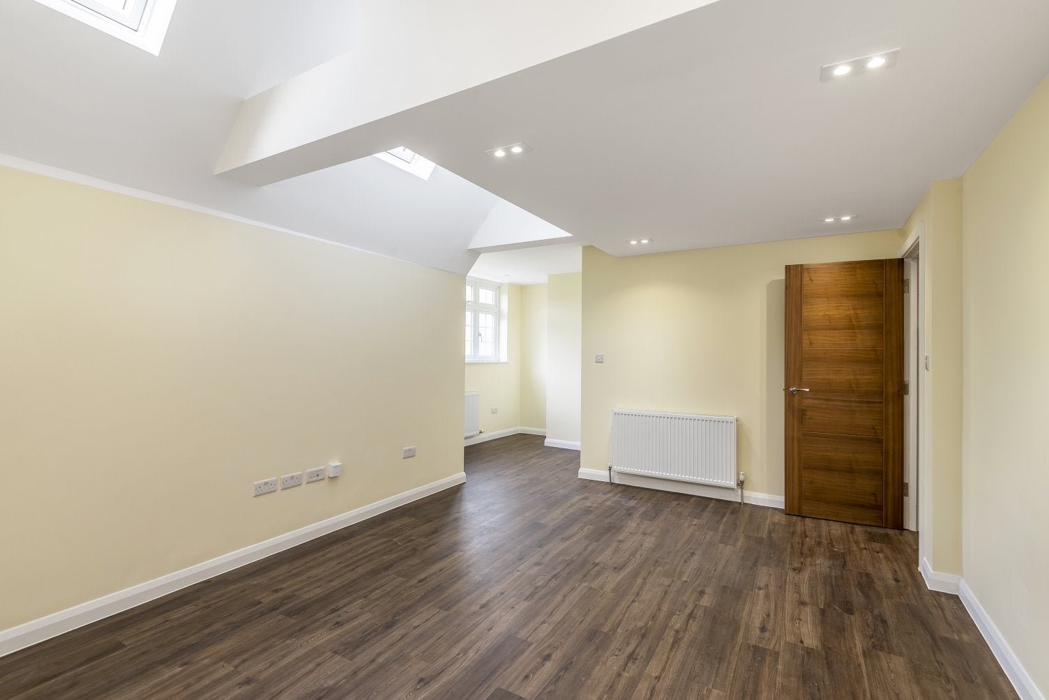 Flat Scotts Avenue in Greater London