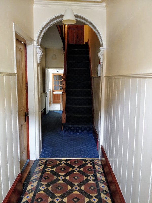 Room Harley Street in Stoke-on-Trent