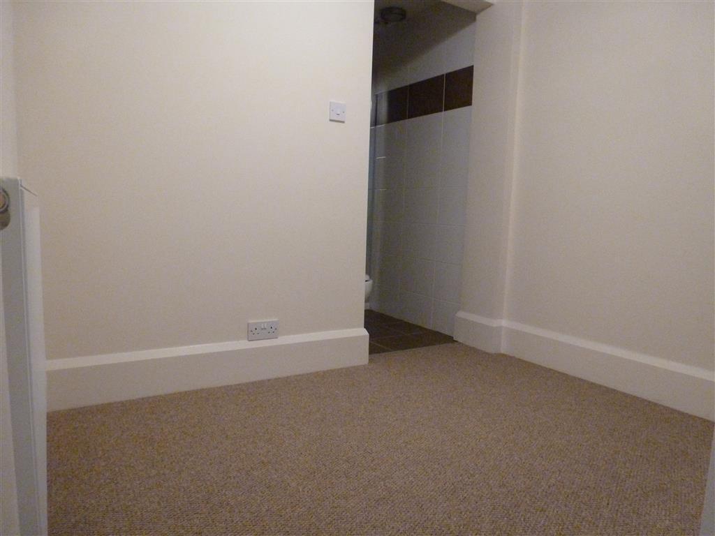 Flat Charlotte Street in Royal Leamington Spa