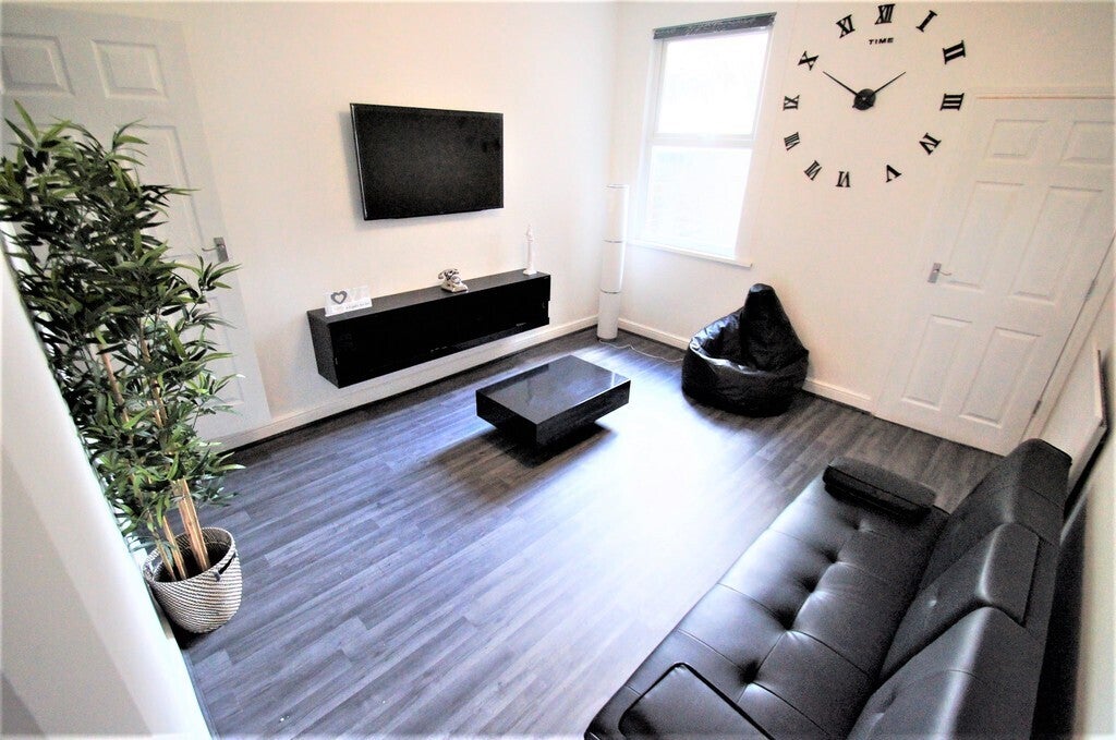 Room Vine Street in Coventry
