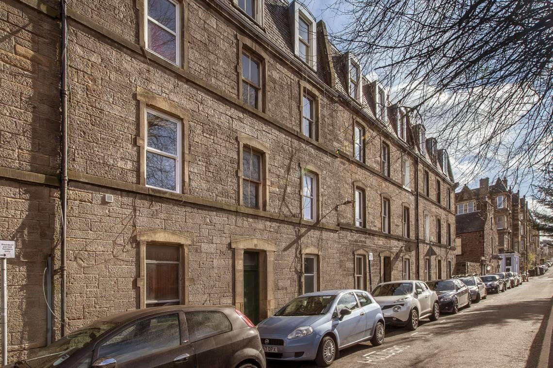 Flat Leamington Road in Edinburgh