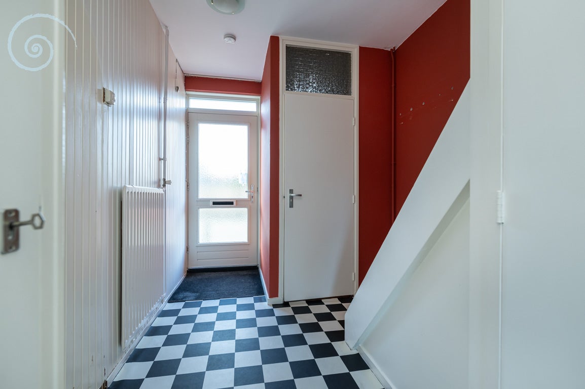 Tussenwoning te koop: Lauwerijnstraat 13, Nieuwe-Tonge
