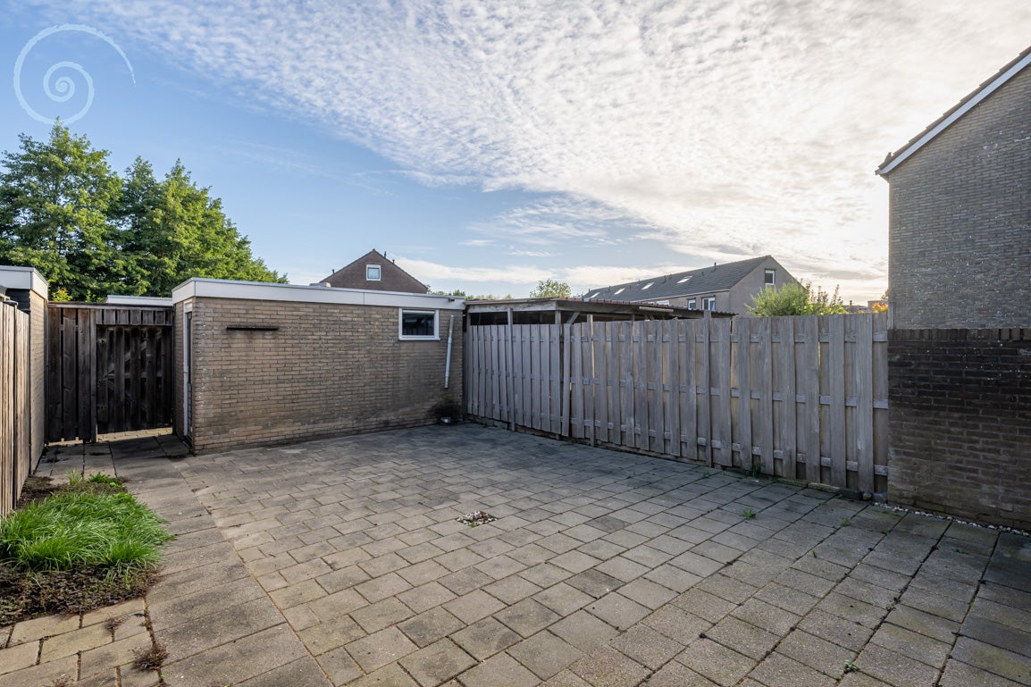 Tussenwoning te koop: Lauwerijnstraat 13, Nieuwe-Tonge
