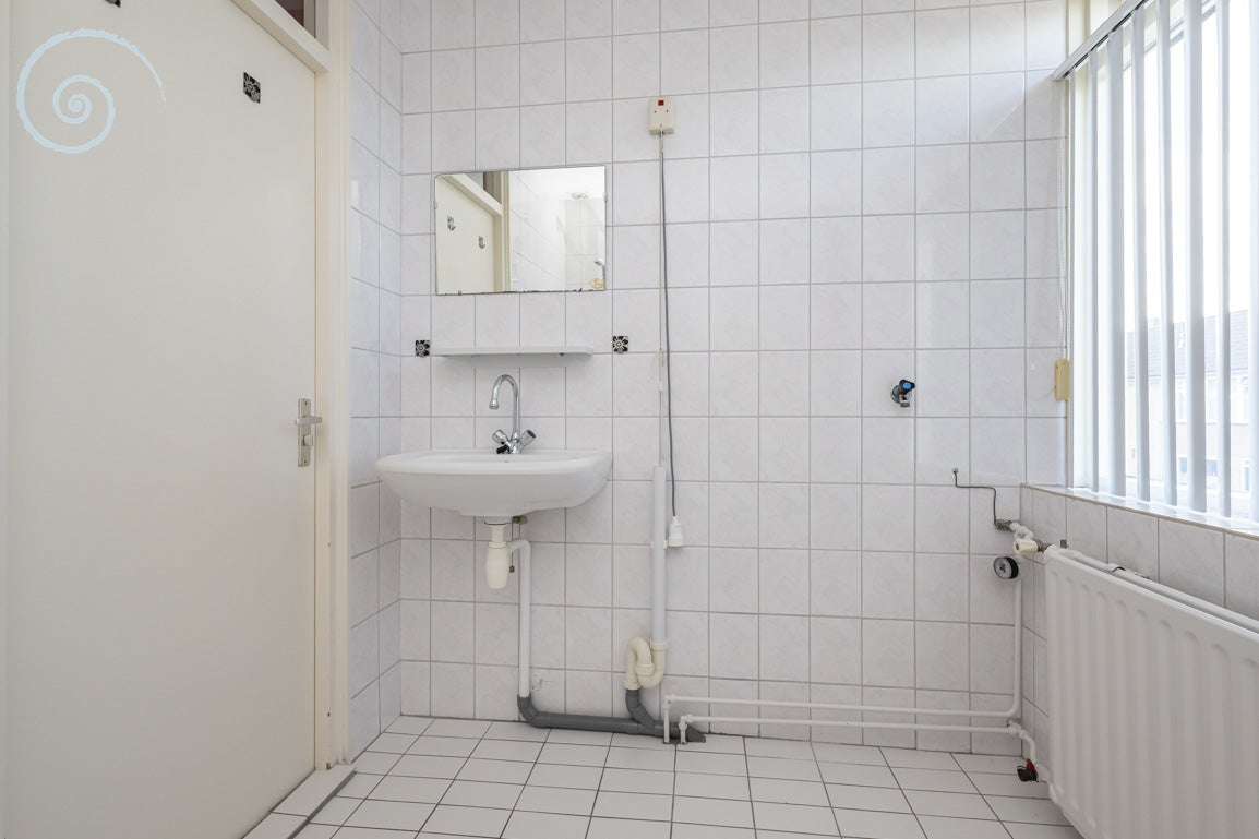Tussenwoning te koop: Lauwerijnstraat 13, Nieuwe-Tonge