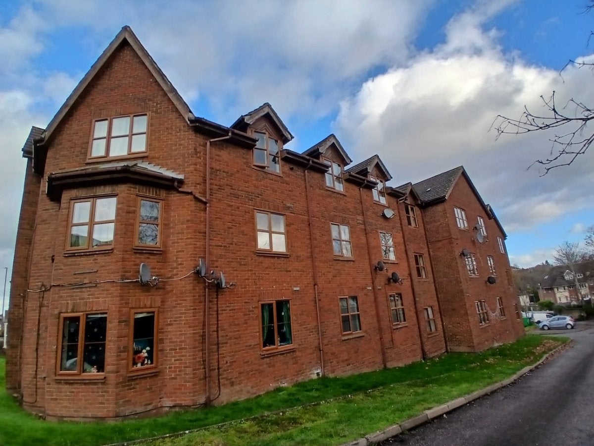 Flat Wilton Road in Reigate and Banstead