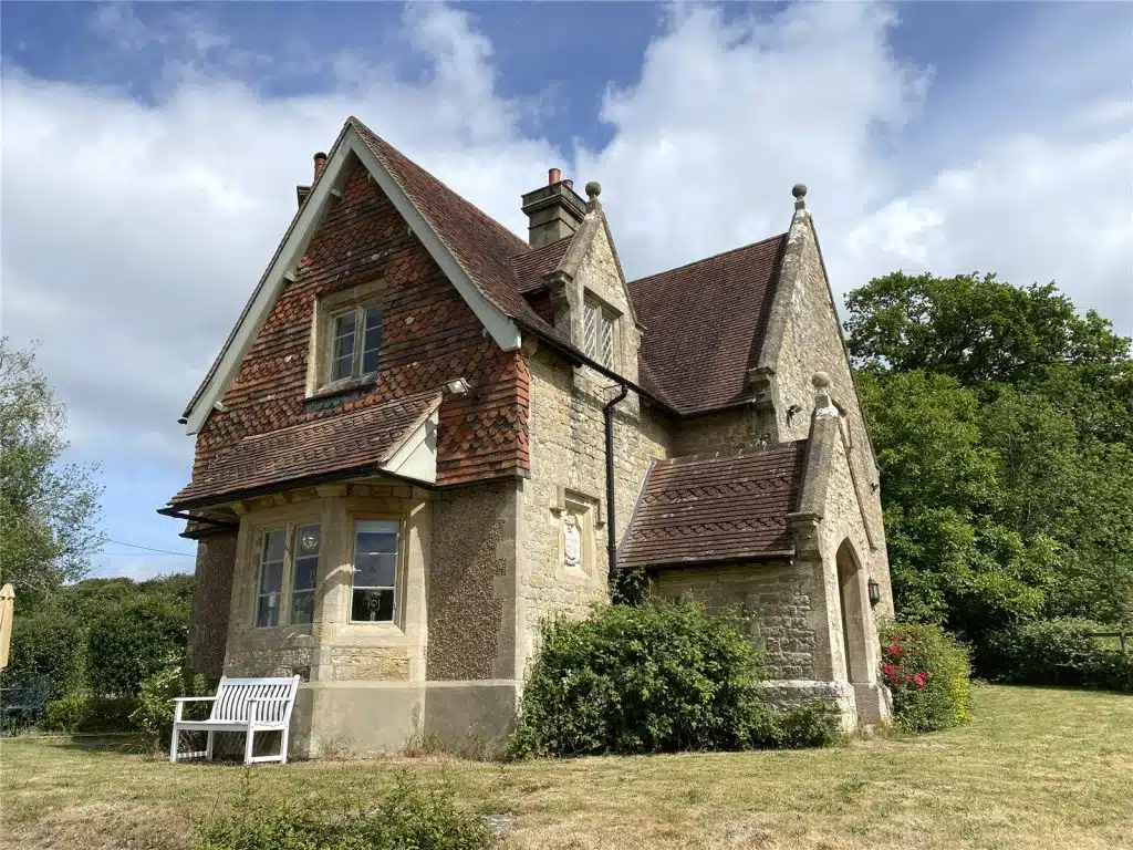 House Petworth Drive in Mid Sussex