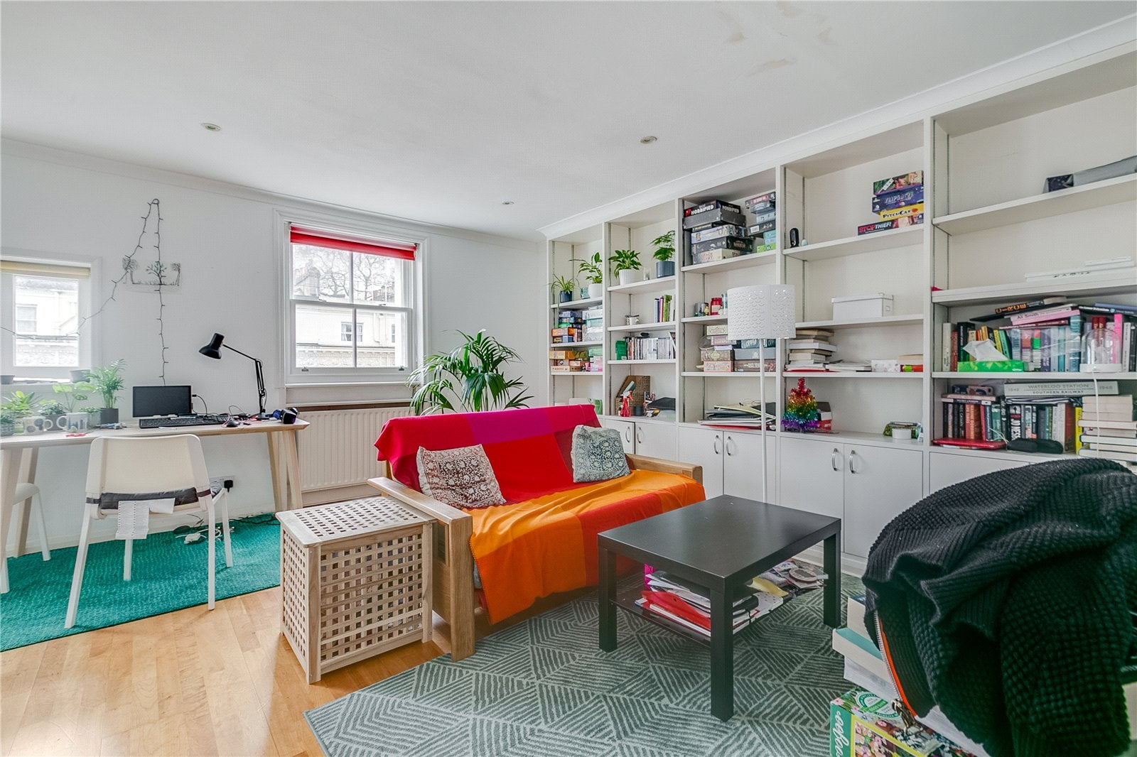 Flat Leinster Square in City of Westminster