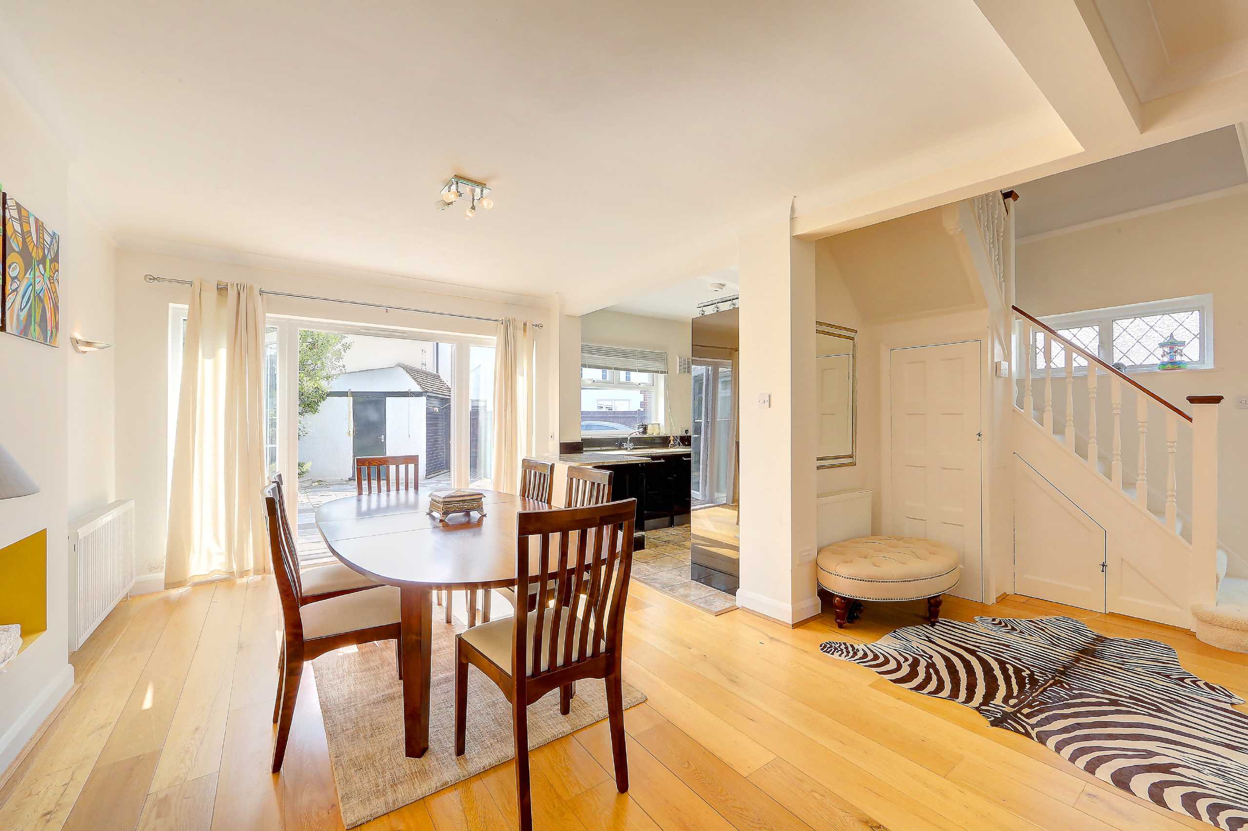 House Chilmark Gardens in Greater London