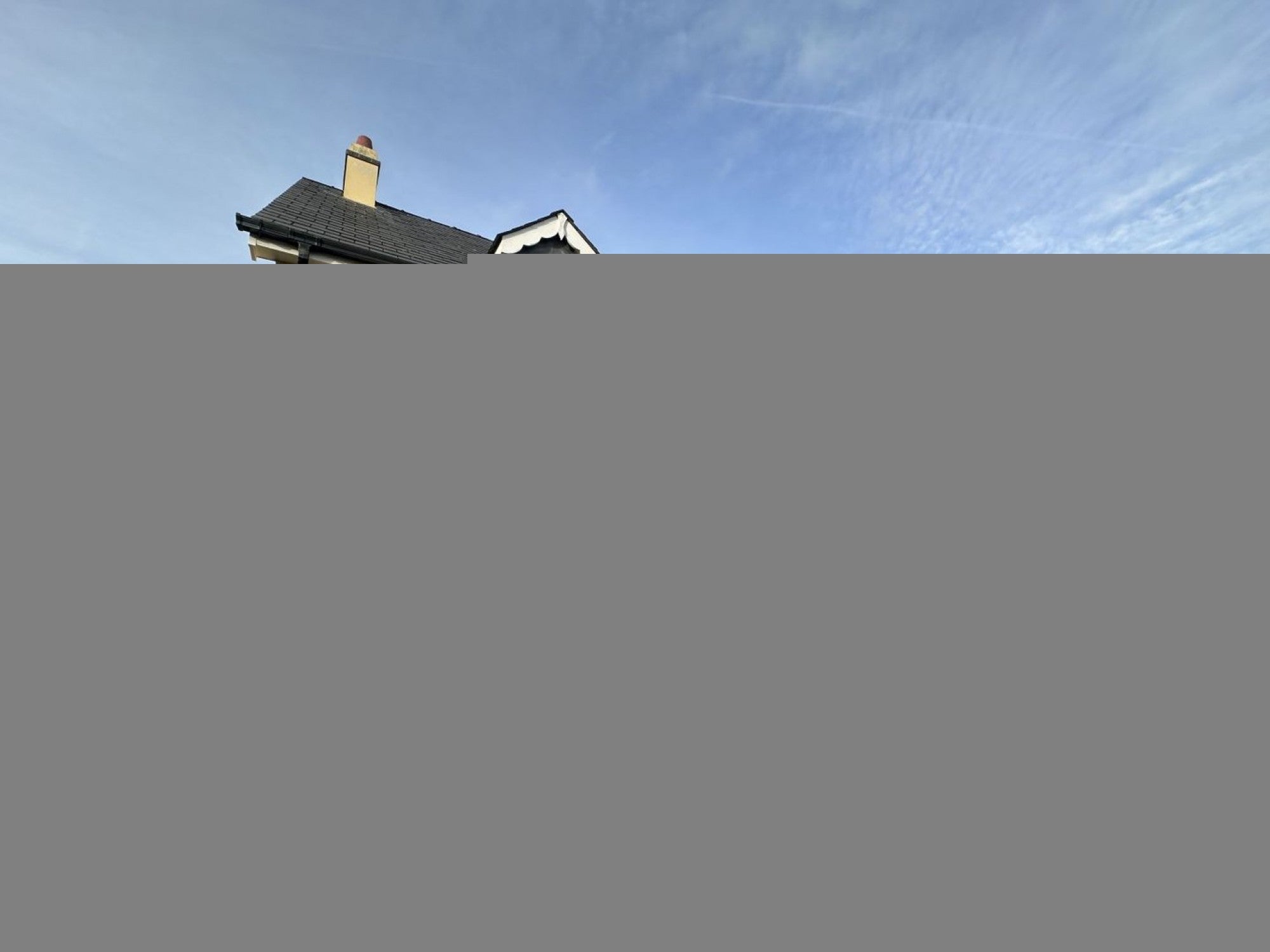 House Priory Hill in Brecon