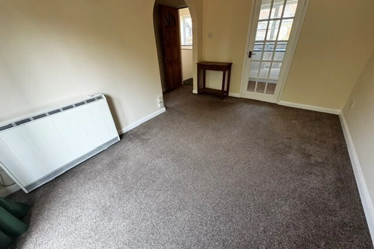 Flat Lenborough Road in Buckingham