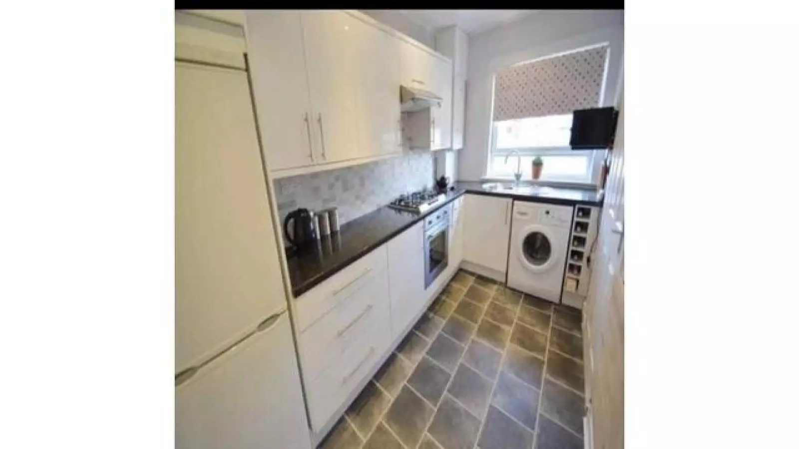 Flat Tantallon Road in Glasgow