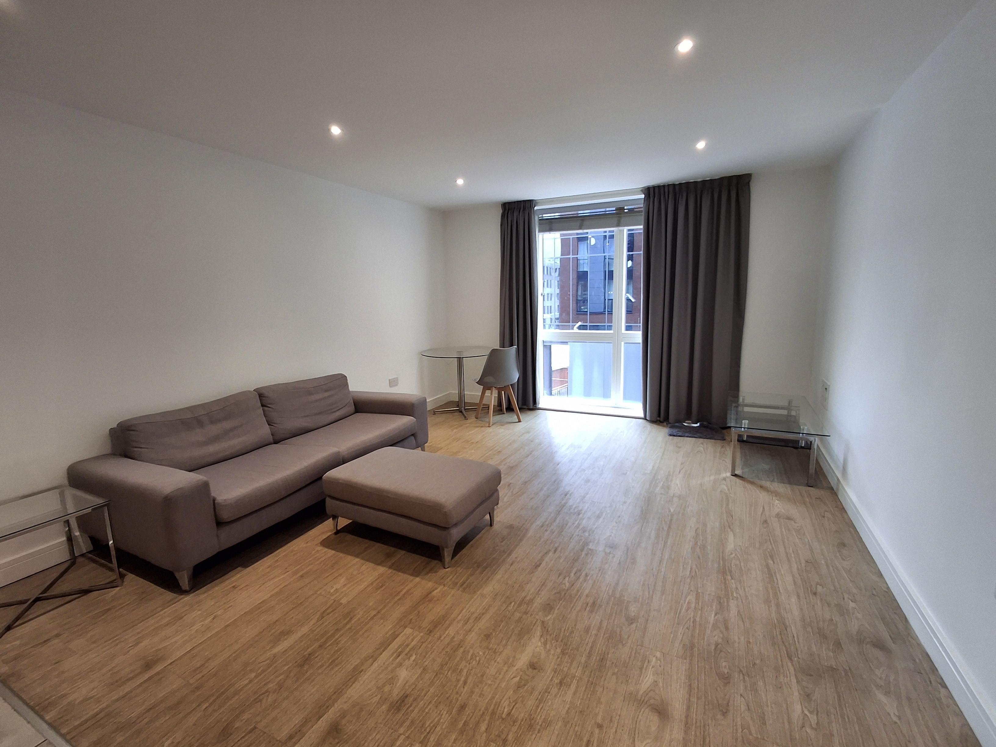 Flat New Walk Place in Leicester