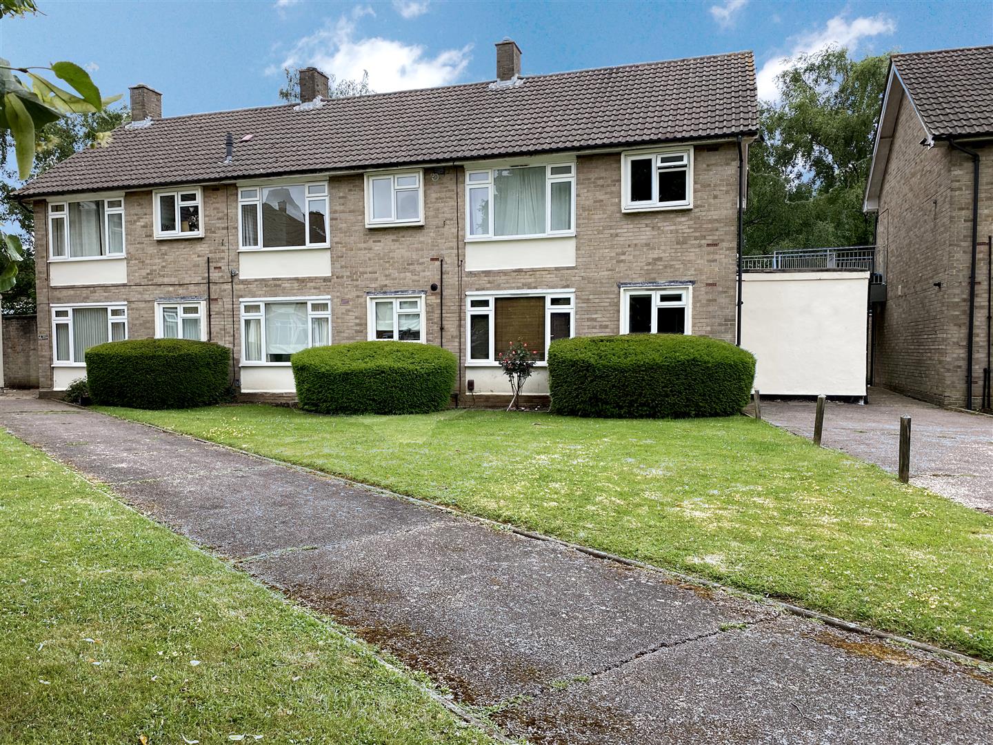 Flat Hughenden Road in St Albans