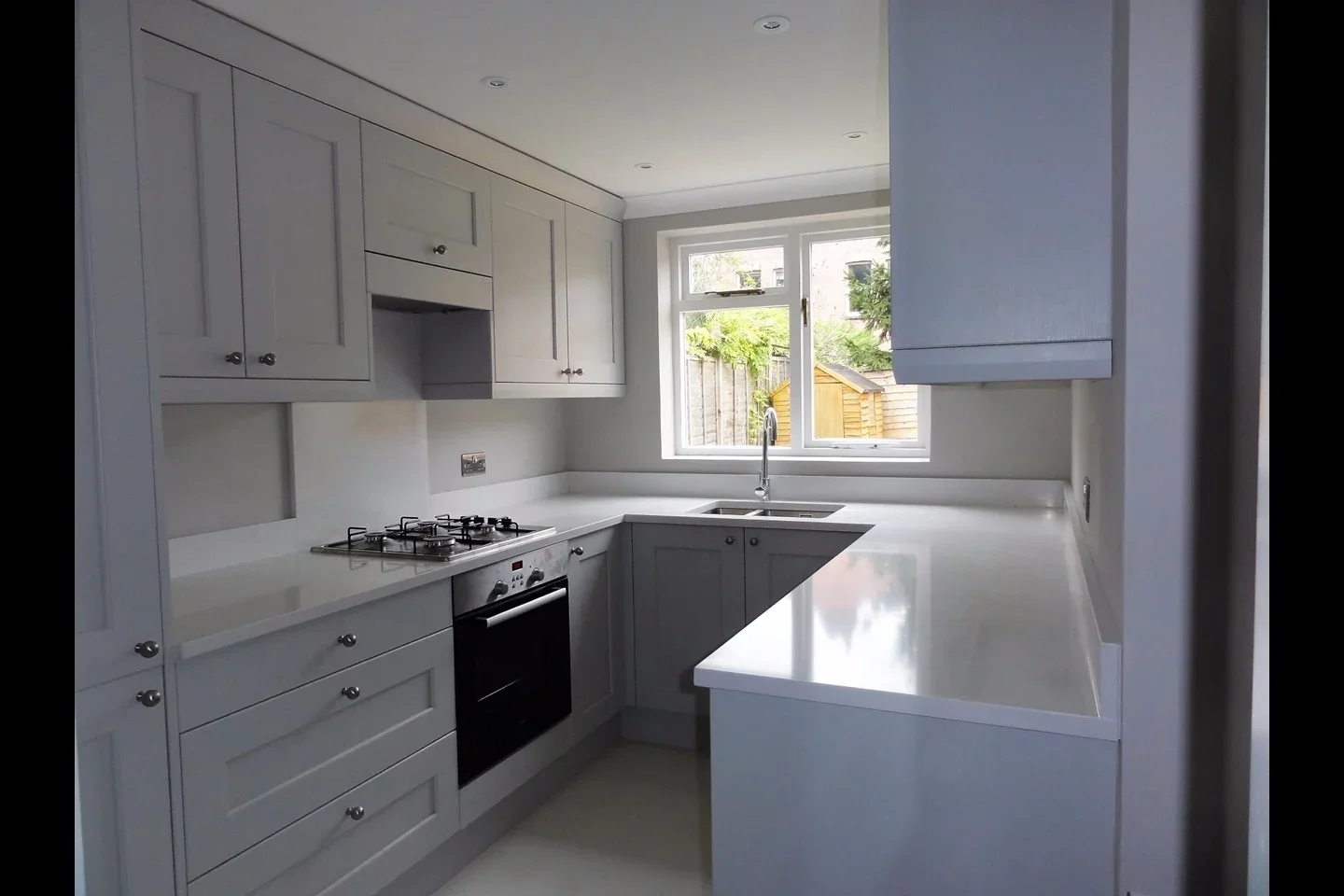 House Lower Mortlake Road in Greater London