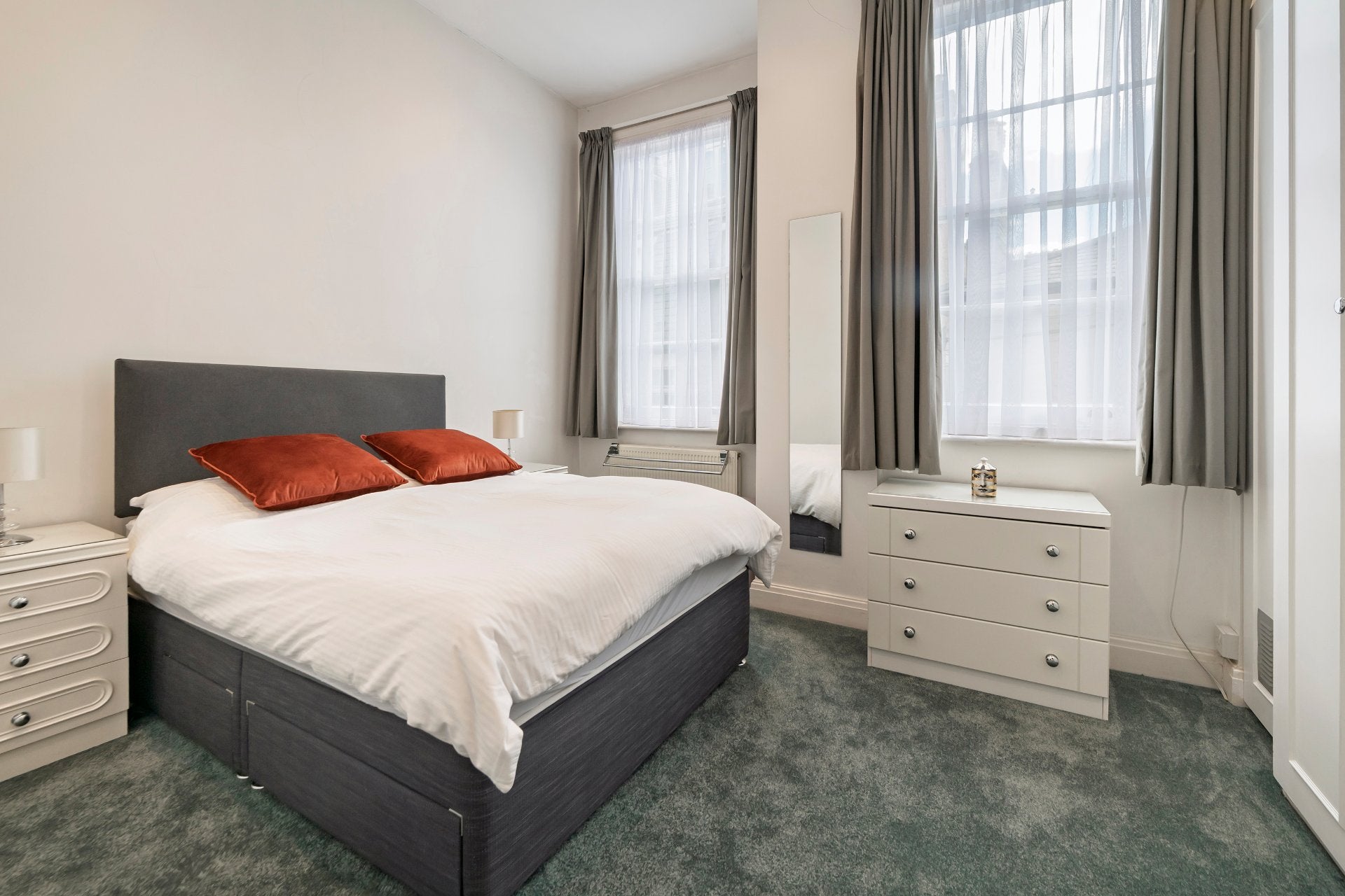Flat Westbourne Grove Terrace in City of Westminster