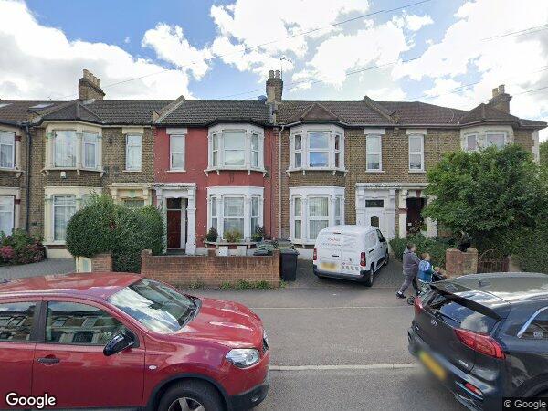 House Grove Green Road in Greater London