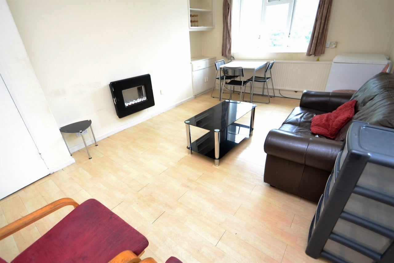 Flat Grenham Avenue in Manchester
