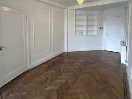 Flat Huntsworth Mews North in City of Westminster