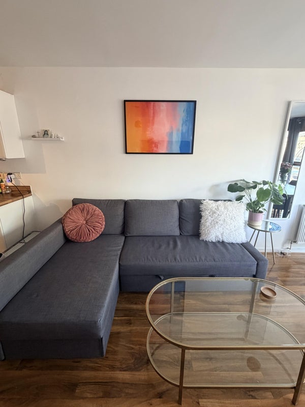 Room Spa Road in Greater London