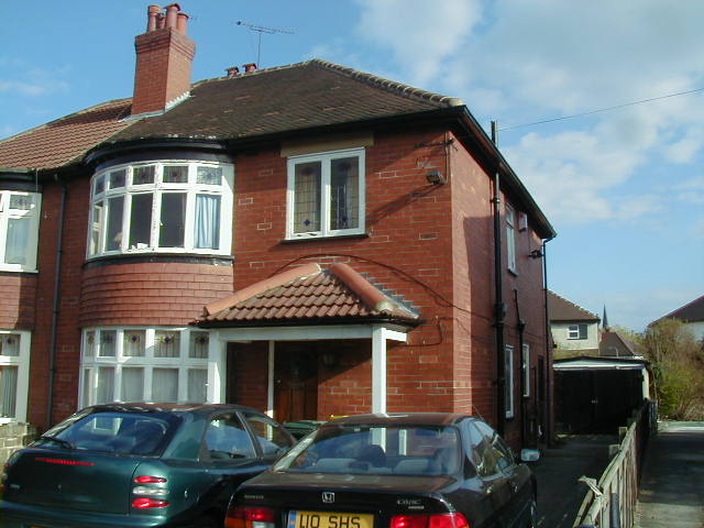 Flat St Anne's Road in Leeds