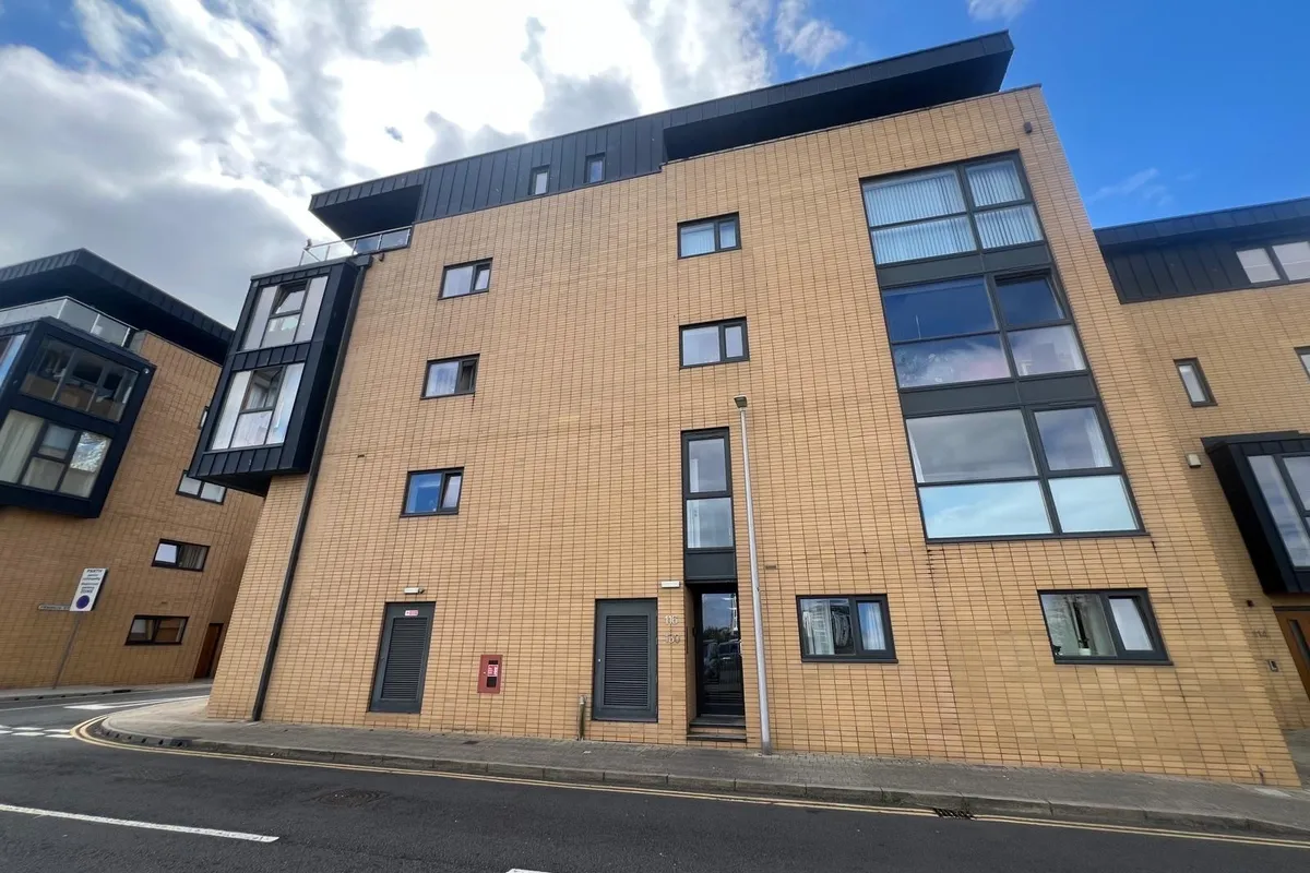 Flat Empire Way in Cardiff