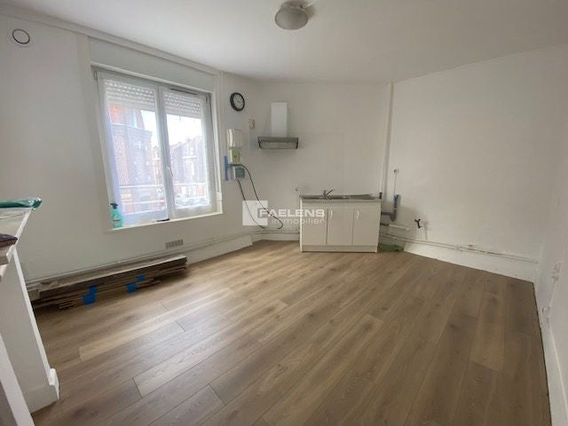 Flat Rue des Martyrs de la Résistance in Lille