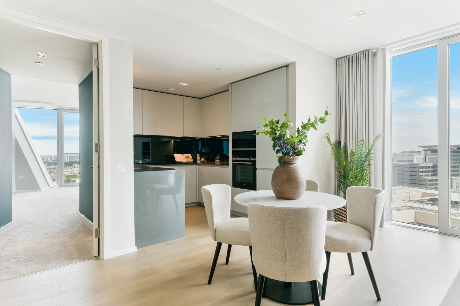 Flat Newfoundland Place in Greater London