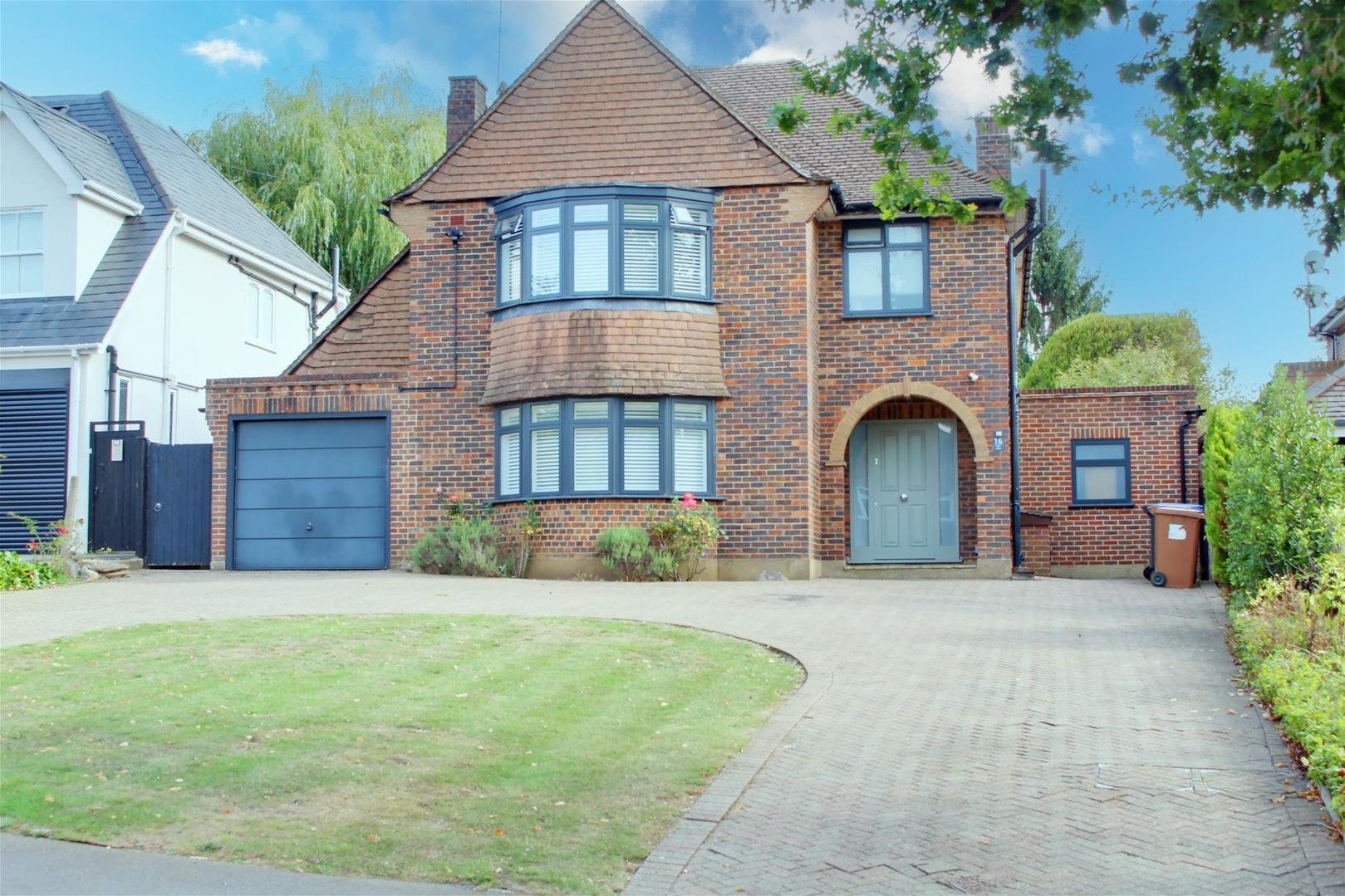 House Pine Grove in Welwyn Hatfield