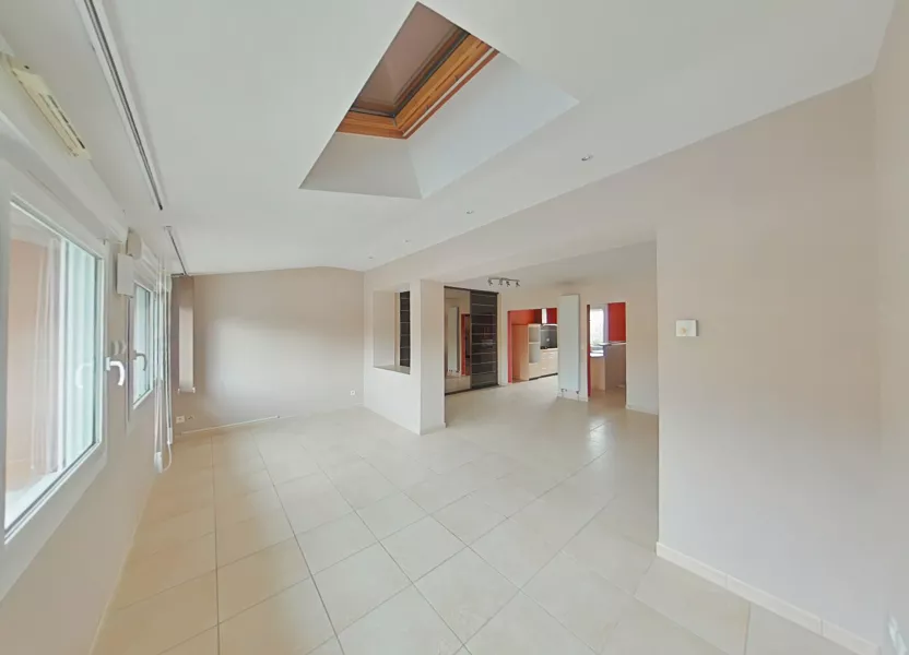 Maison Rue Paul Duc à Chatuzange-le-Goubet